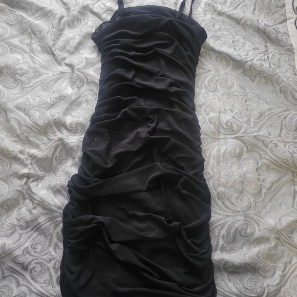 Shein ruched dress size small - Picture 2 of 3